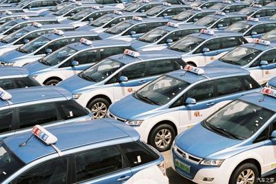深圳推出2萬新增汽車指標，購新能源車補貼1萬元，促進汽車消費與綠色出行